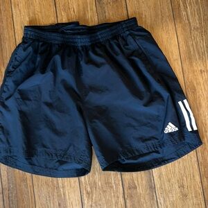 Adidas men’s XL shorts